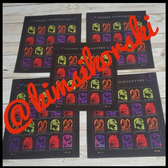 100 Spooky Silhouettes 2019 Forever Postage Stamps USPS Holo‎ Foil Halloween - Picture 4 of 8